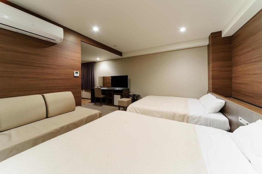 Osaka Fujiya Hotel Екстер'єр фото
